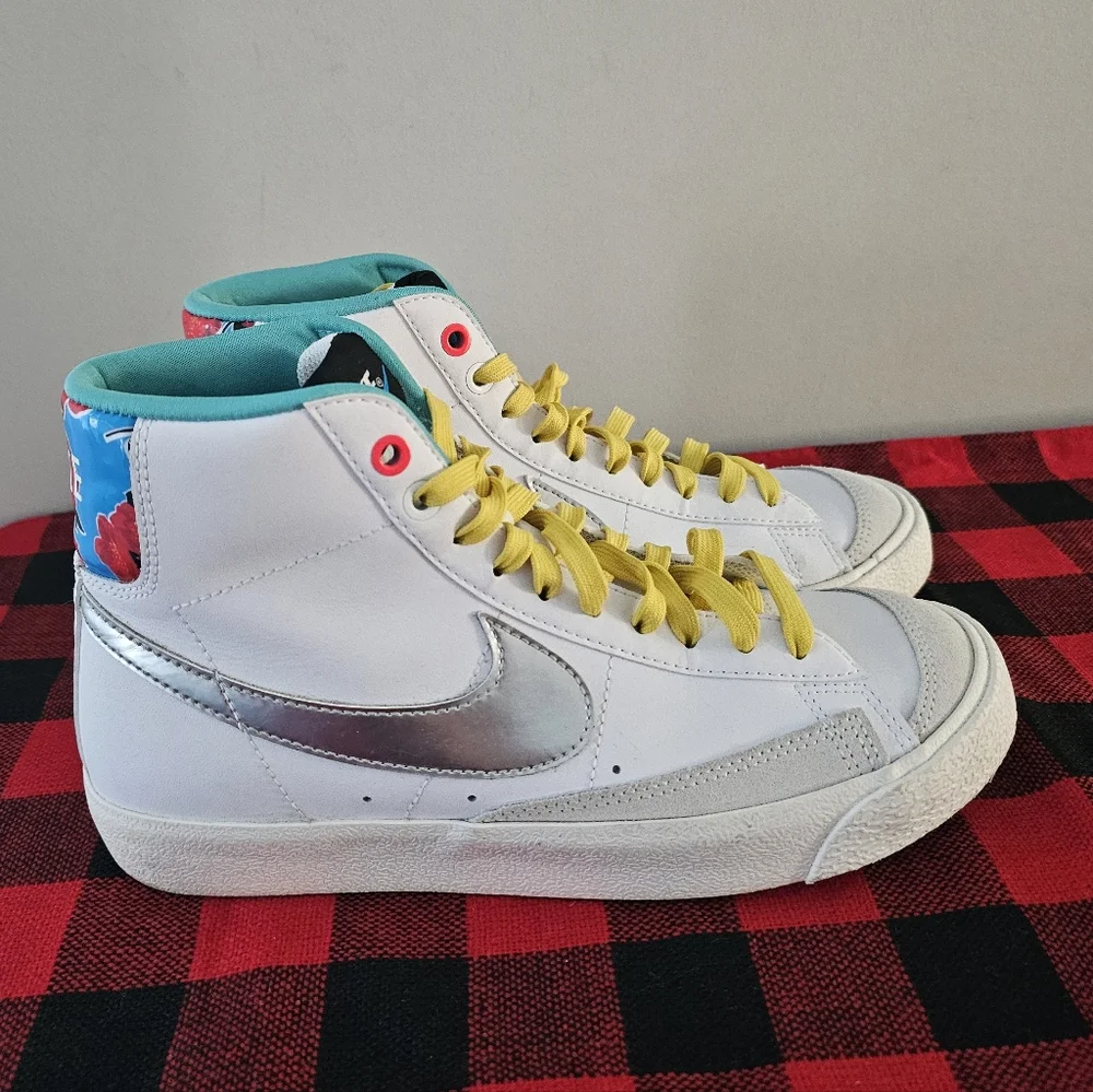 NIKE Blazer Mid 77 Youth High Top Leather Sneakers, Shoes Floral Back